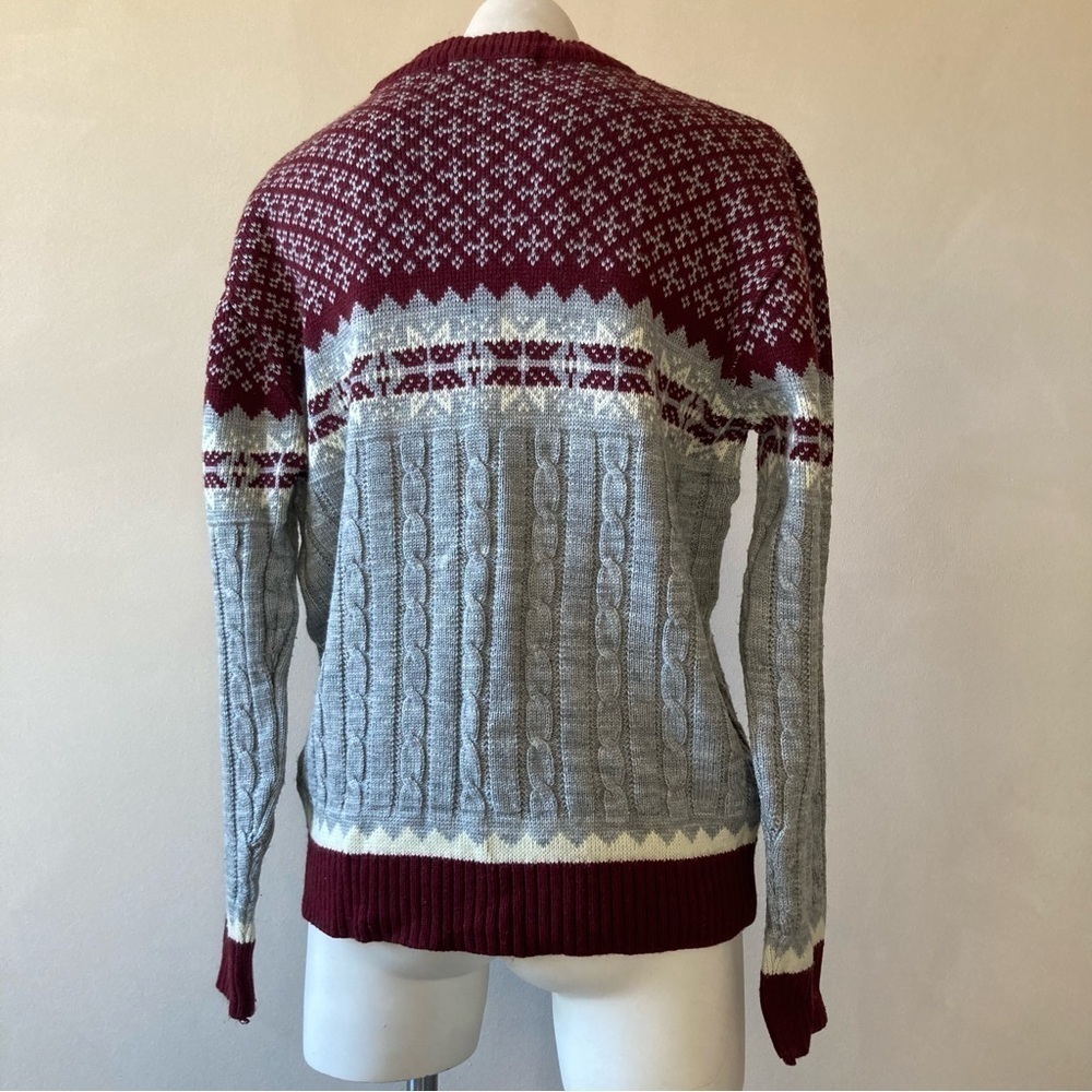 Andhurst | Vintage Fair Isle Christmas Holiday Sweater - Picture 2 of 6